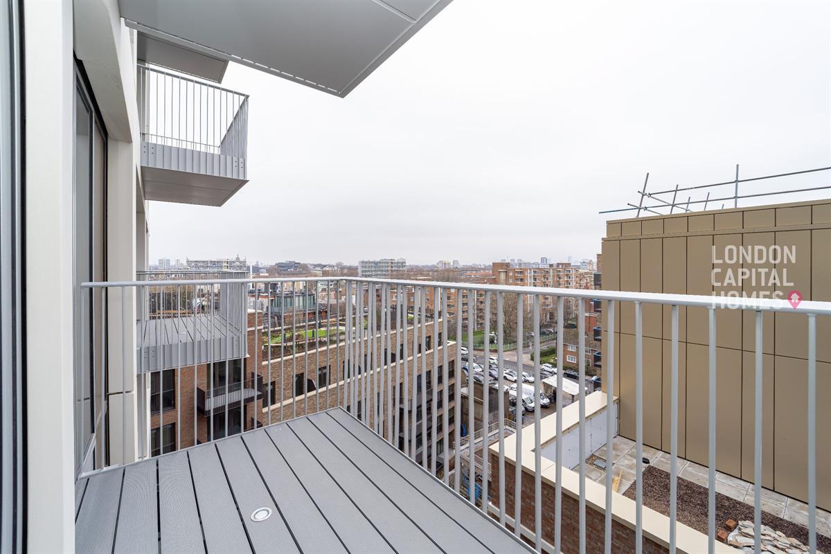 Jacquard Point, 5 Tapestry Way, London